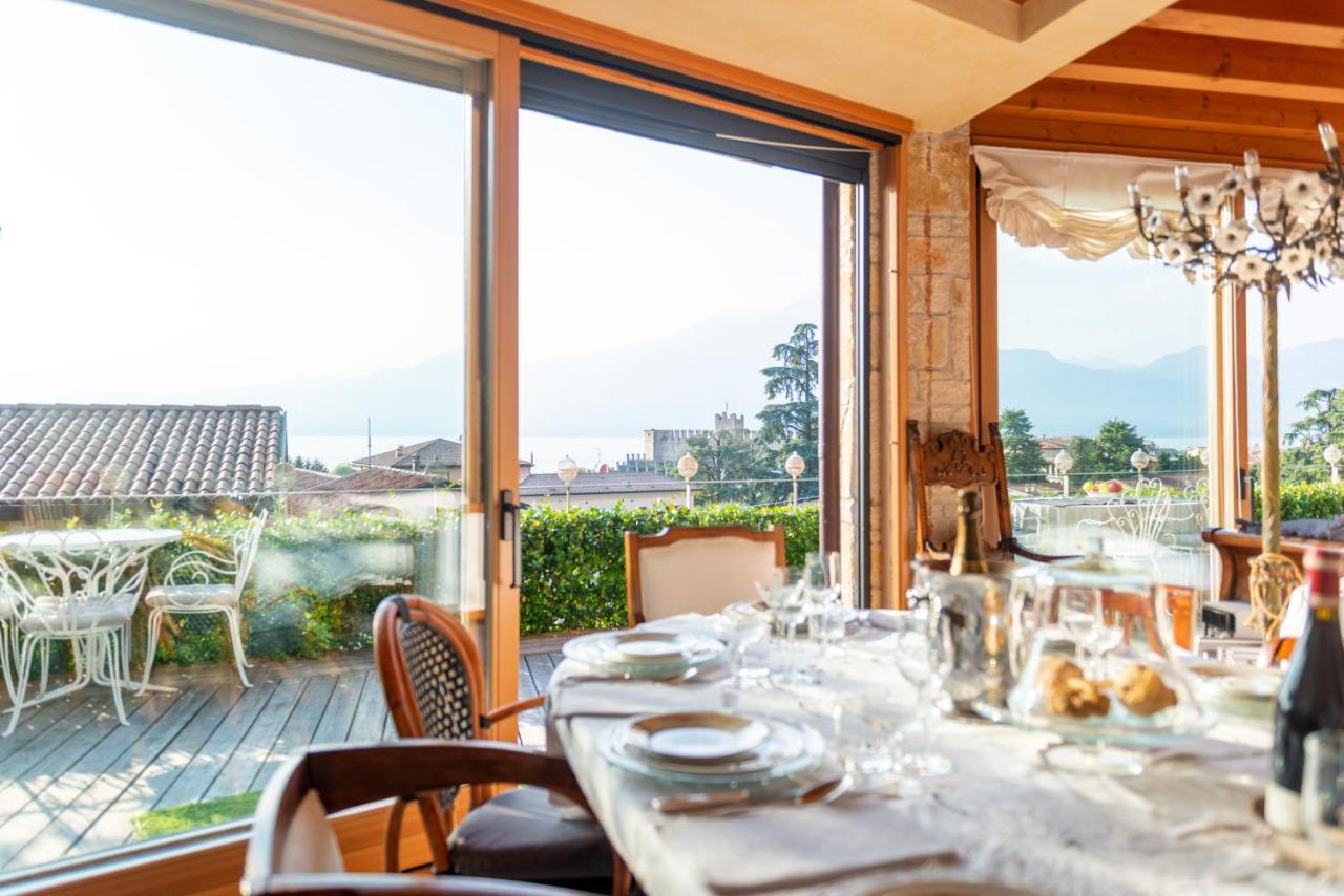 Villa Casa Antichità à Torri Del Benaco Extérieur photo