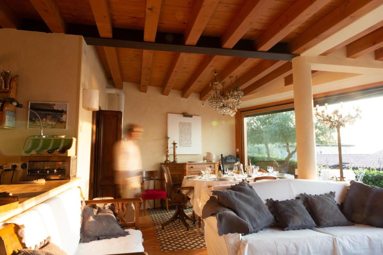 Villa Casa Antichità à Torri Del Benaco Extérieur photo