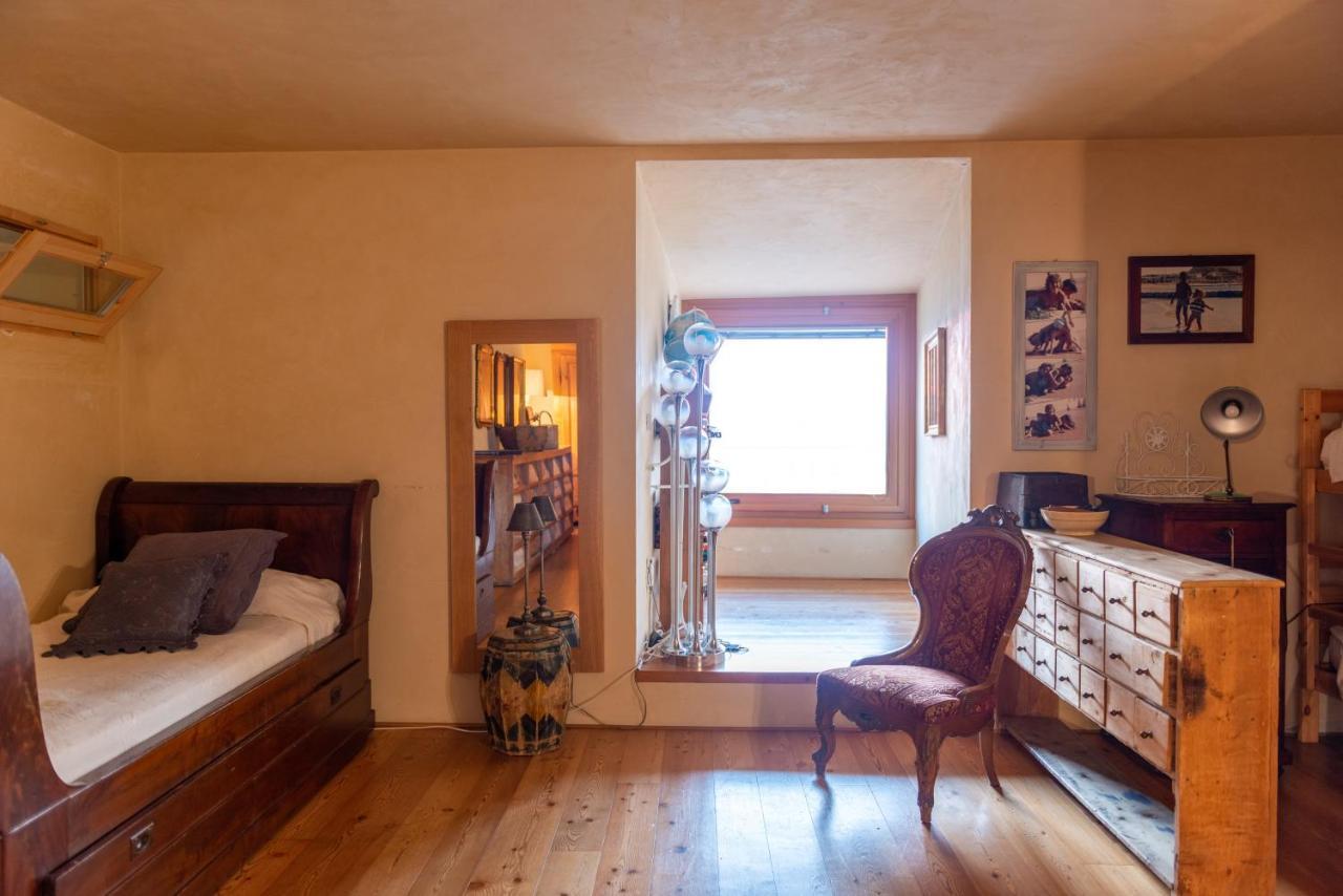 Villa Casa Antichità à Torri Del Benaco Extérieur photo
