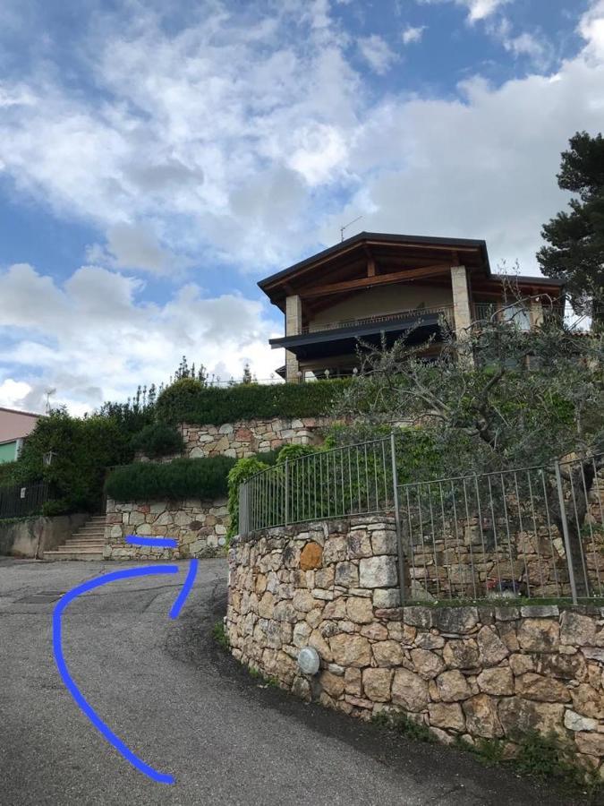 Villa Casa Antichità à Torri Del Benaco Extérieur photo
